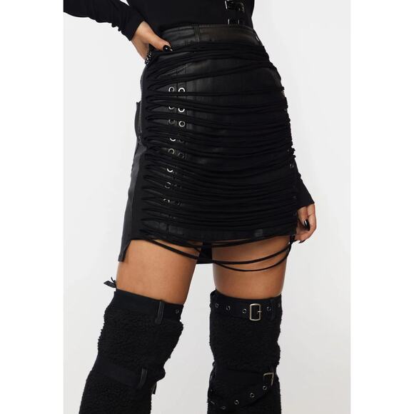 Punk Rave Steampunk Goth Tassel Shred Slasher Vegan Leather Mini Skirt Black M - Picture 1 of 12